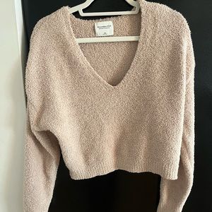 Abercrombie cropped fuzzy sweater